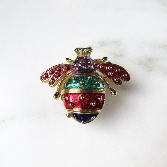 Vintage Joan Rivers Classics Enameled Bumble Bee Q