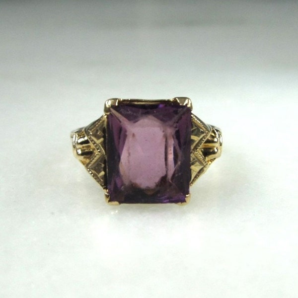 Antique 10K Ostby & Barton Amethyst Gemstone Yellow Gold Ring ETC7944