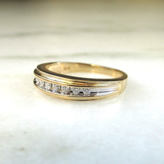 Vintage Keepsake 14K Yellow Gold Diamond Wedding … - image 2