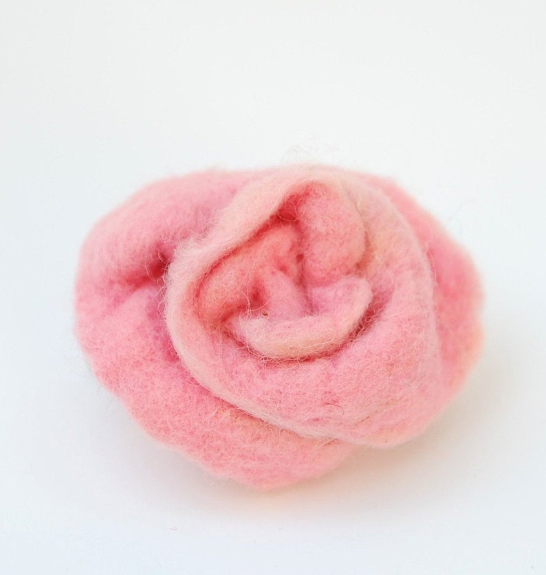 Rose Felted Broorch,Pink Rose Felted Brooch,Wet Felted Bro0och,Felt flower pin,Jewelry,Gift for Mother's Day,Bridesmaid Gift,Wedding Brooch image 2