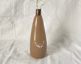 Glazed Wheel thrown Pottery pottery modern vase Fait a la main avec Amour Handmade Ceramic vase vessel