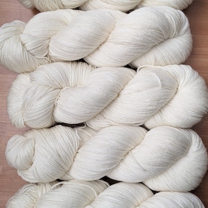 Undyed Extra Fine Merino Wool Fingering Sock Yarn | 5 Skein Set | Superwash Merino 4-ply | Bare Yarn