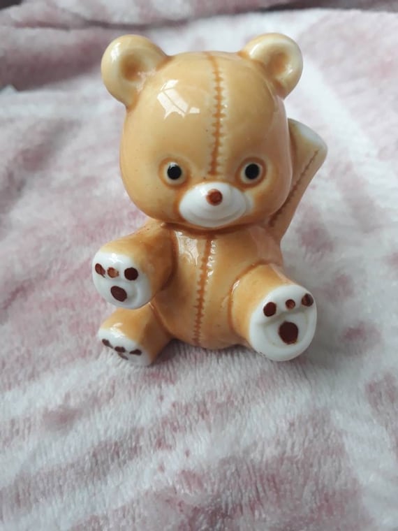 80s teddy bear