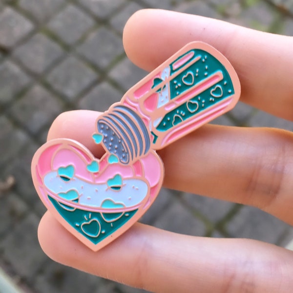 Heart Shaker Enamel Pin Twice Kpop