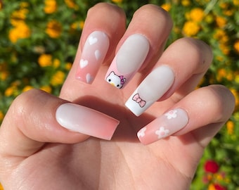Hello Kitty Press on Nail Set