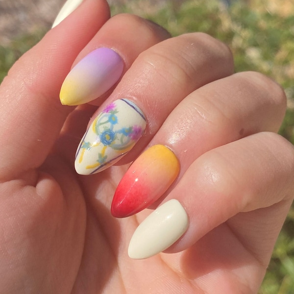 Lucy Gray Rainbow Dress Inspired Press on Nails | The Hunger Games | The Ballad of Songbirds and Snakes |