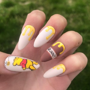 Winnie the Pooh Disney Character Press on Nails