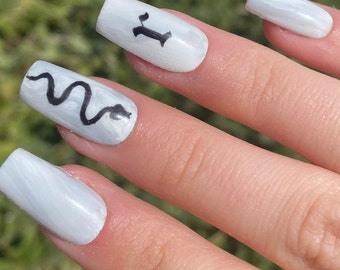 Taylor Swift Reputation Album Press on Nails