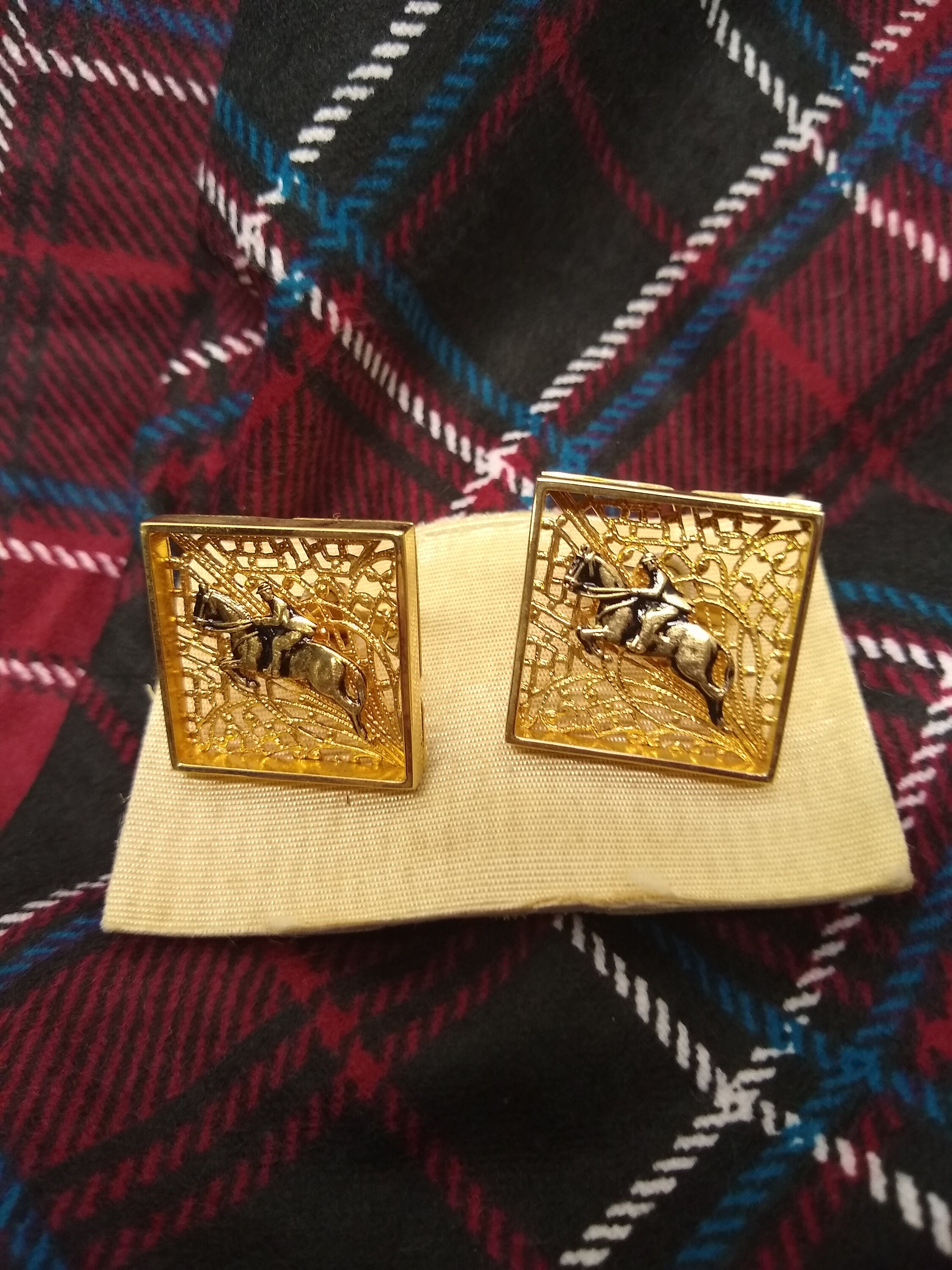 Horse and Rider Cufflinks Go to the Races in Style Etsy UK