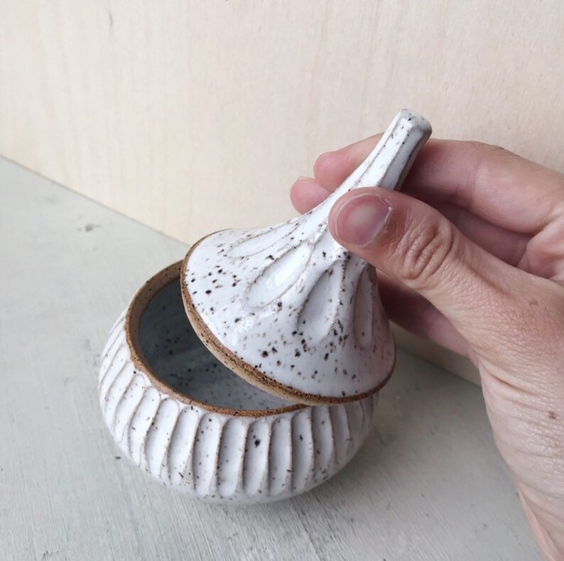 Carved Speckled White Ceramic Jar