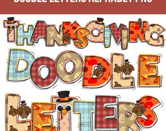 Può includere: Alfabeto di lettere scarabocchiate del Ringraziamento in stile patchwork con un design di tacchino. Le lettere sono in arancione, rosso, marrone e blu.