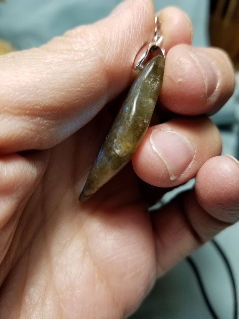 Stone Pendant Labradorite