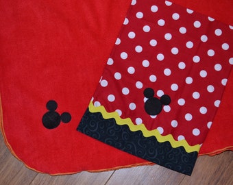 Mickey Mouse or Minnie Mouse Travel blanket and Pillowcase Mickey Mouse Minnie Mouse Bedding