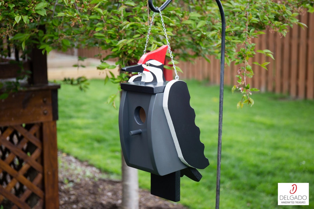 Pileated Woodpecker Bird House, Yard Art, Birdhouse, Hand Painted