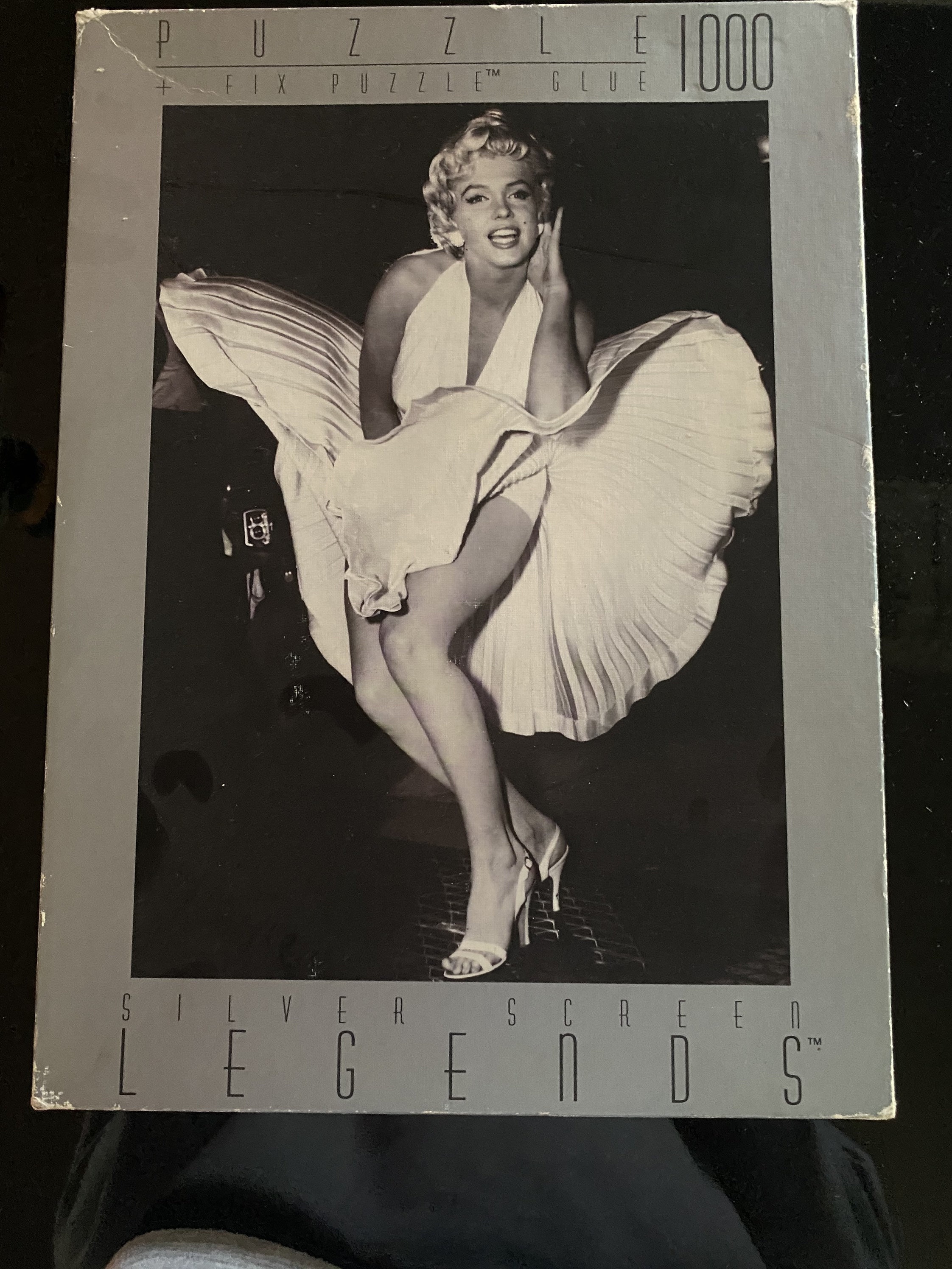 thumbnail image 2 of 750pc Ravensburger Tropical Reef Life Large Family Jigsaw Puzzle Set Family 2 of 11