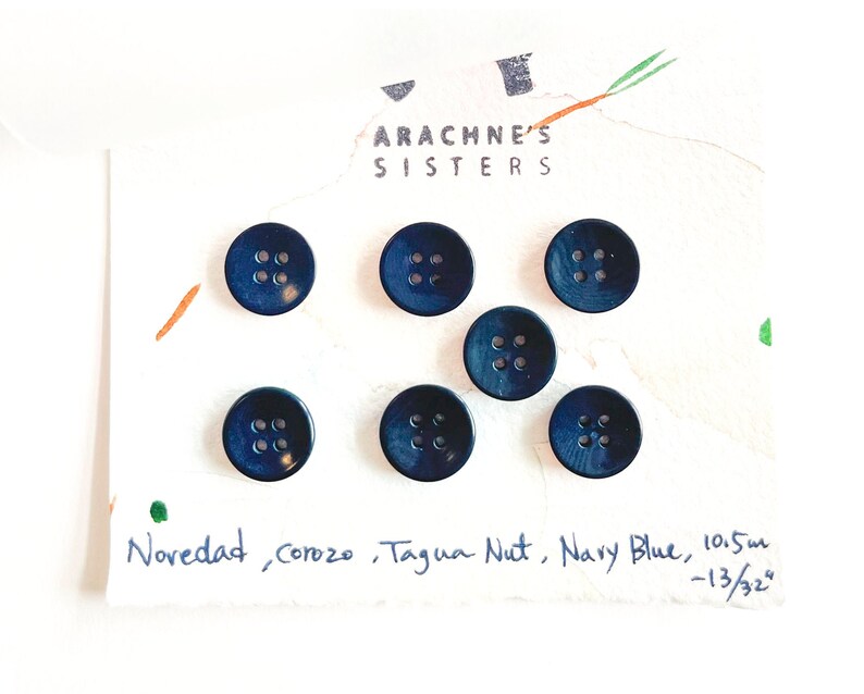 Novedad Dark Navy Blue 4 holes Round Shirting Corozo Buttons Tagua Nut Forest Dark Green 2 holes Round Spanish Vintage Buttons