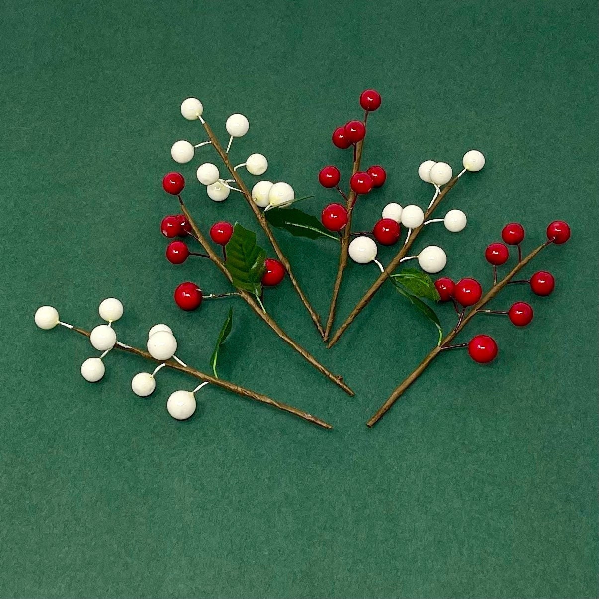 ArtiFlora White Berry Picks: Festive Stems For Christmas Arrangements,  Centerpieces, And Crafts From Liuliumayy, $11.76