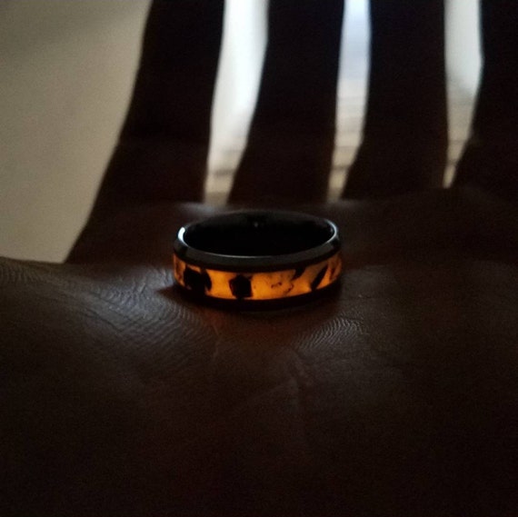 Tungsten carbide glow ring with obsidian and glowstone inlay. Etsy