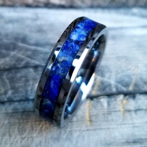 Anillo de tungsteno con incrustación de lapislázuli. Anillo de lapislázuli de 6 milímetros. Anillo de lapislázuli. Anillo de boda. Anillo de compromiso. Anillo para hombre. Anillo para mujer.