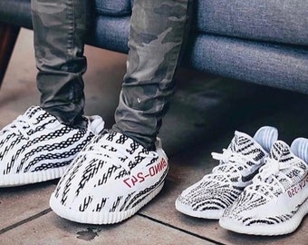 yeezy slippers plush