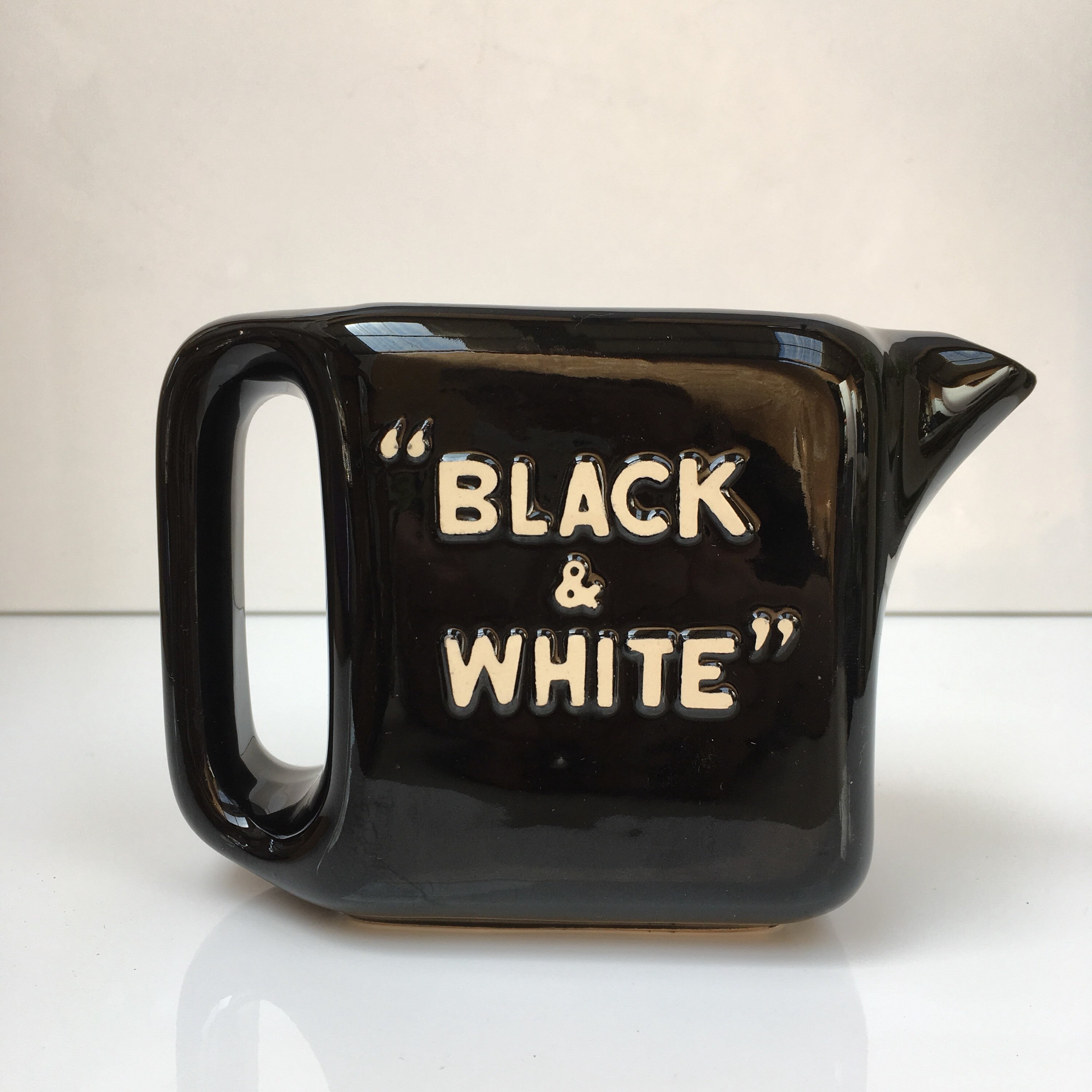 Black & White Whisky Vintage Pichet à Eau Rare Modèle Fabriqué Par St Clément France