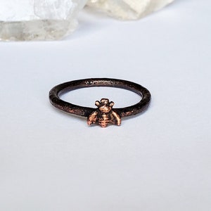 Copper Bee Ring, Copper Electroformed Ring, Copper Stacking Ring, Dainty Copper Ring, Bee Ring, Nature Ring