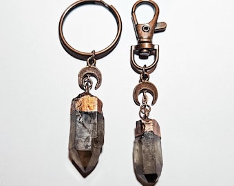 Copper Smoky Quartz Point Crescent Moon Keychain, Raw Crystal Boho Keychain, Witchy Keychain, Copper Keychain