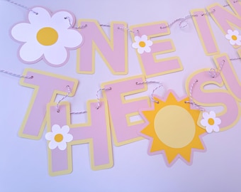 One in the Sun Banner, Sunshine First Birthday Banner, Pink Summer Sunshine Flower Birthday Banner, Girl First Birthday Decorations