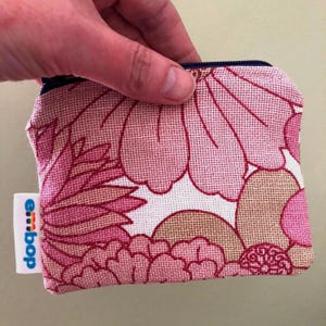 sac à main en tissu vintage, sac à main des années 1970, sac à main Pink Flower Power, sac à main durable, sac à main recyclé, petit cadeau durable