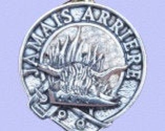 Colgante del clan Douglas en plata de ley maciza