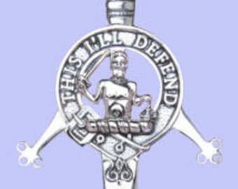 Pin para falda escocesa del clan MacFarlane en plata de ley maciza