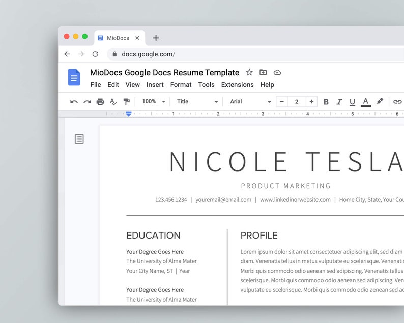 A browser window with the resume template showing how it can be edited in Google Docs.