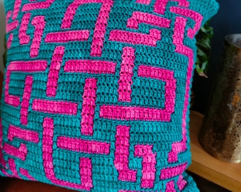 Iona Celtic Knot - Overlay Mosaic Crochet PATTERN - Digital Download in ENGLISH ONLY. Please check 'item details' for pattern information.