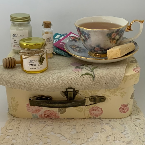 Tea Gift  Box, Vintage Collectible Bradford Editions,Tea for One Gift Basket, Mother’s DayGift, Tea Drinker Gift