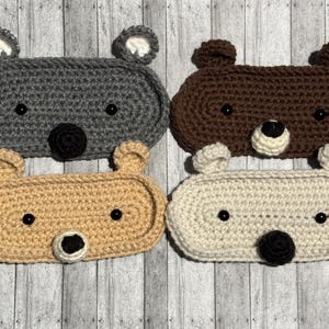 Crochet Bear Eyeglass Holder