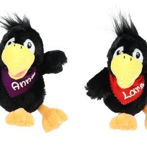 Peluche corbeau noir 21 cm avec nom sur l&#39;écharpe peluche personnalisée peluche jouet peluche