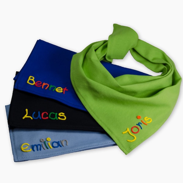 Halstuch mit Namen, Baby und Kind Jungen Personalisiertes Jungenhalstuch - Babyhalstuch grün blau hellblau kobalt Tuch zum binden