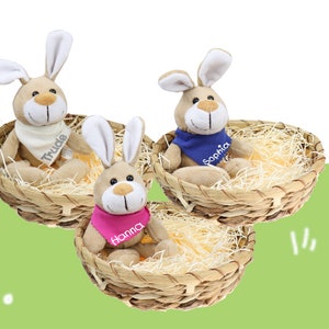Ostergeschenk Osterkörbchen mit Hasen u. Namen Osternest - Geschenk zu Ostern personalisiert Set aus Kuscheltier Osterhase und Körbchen