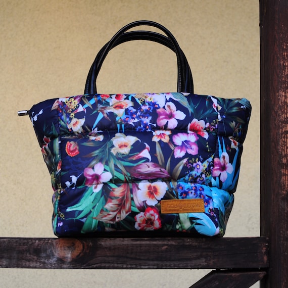 Delicate Floral Pattern,Blue Custom Waterproof Travel Tote Bag Duffel Bag Crossbody Luggage handbag