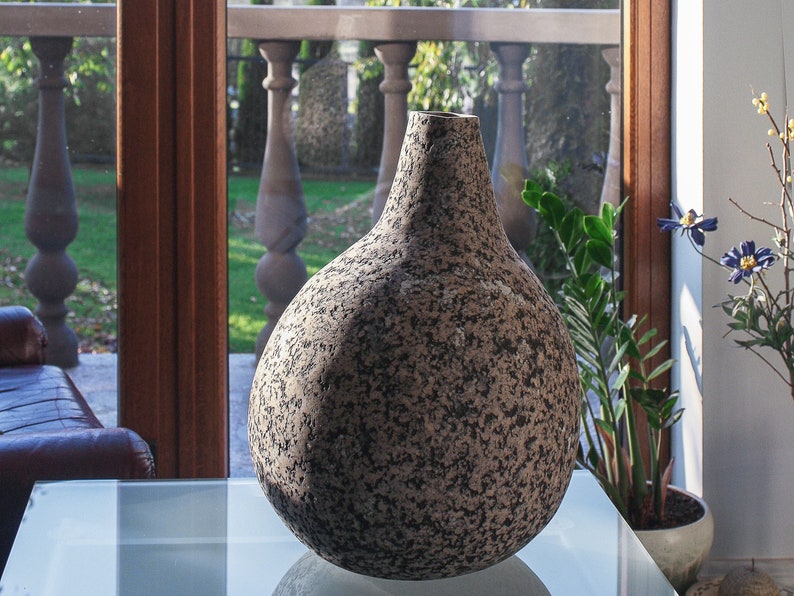 Sculptural decorative vases image 7