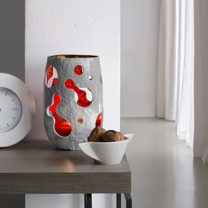 Graue Kerzenlaterne, skulpturale Vase, Tischdekoration, Tischdeko