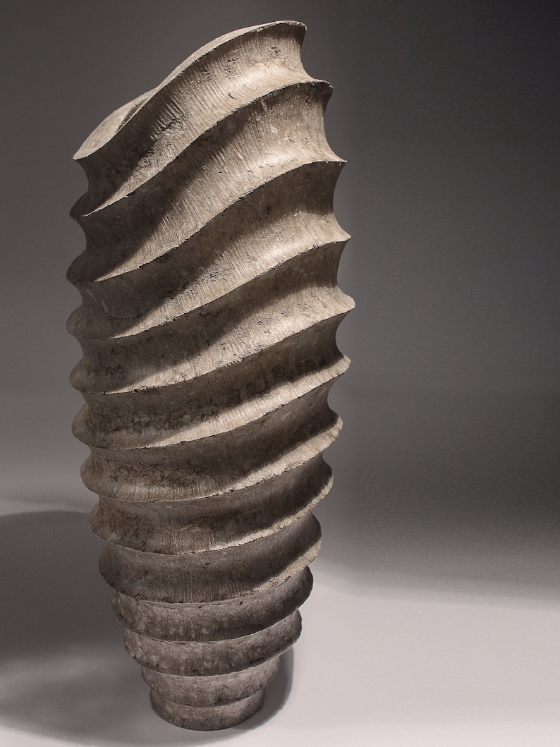 Sculptural vase image 2