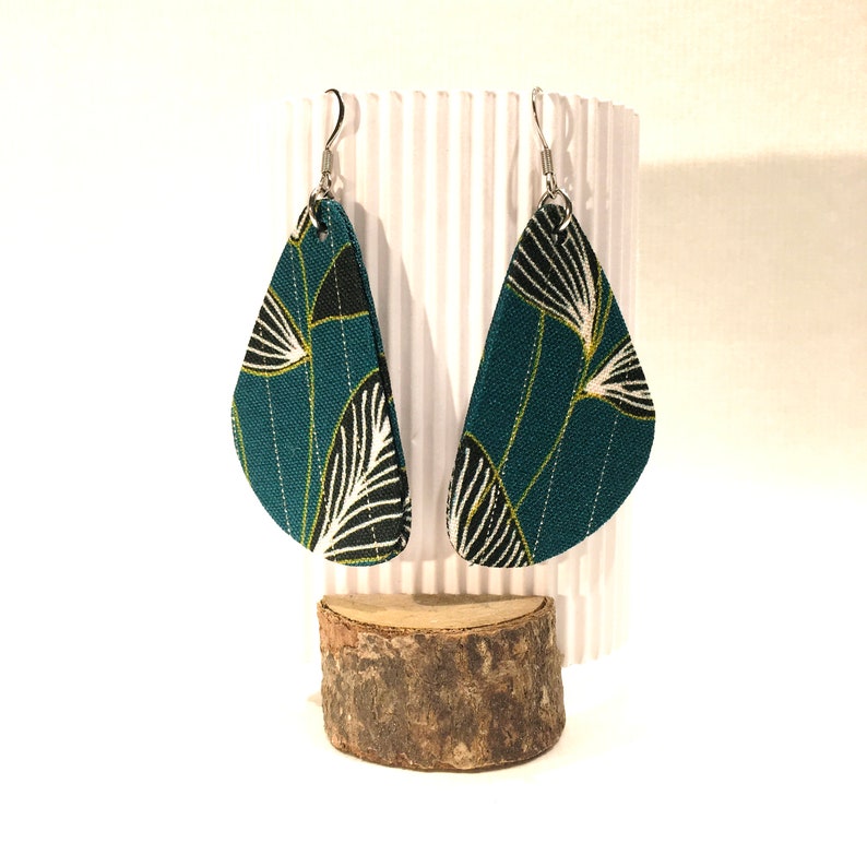 Large triangular earrings light handcrafted creation green fabric printed leaves