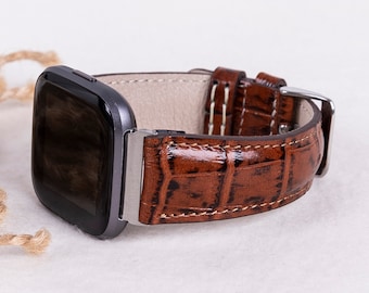 Bruin lederen Fitbit-horlogeband met krokodillenpatroon voor Versa 1-4, Lite & Sense / Sense 2