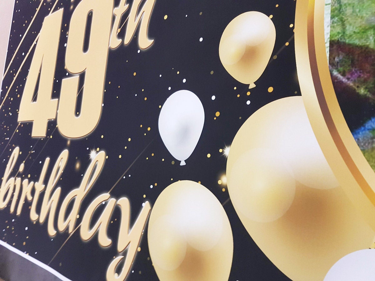 2x Personalisierte Geburtstagsbanner Rot-Gold – Mit Champagnerballon, Für Indoor-Partys