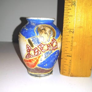 Moriage Porcelain Miniature Jar Urn Vase Occupied Japan Hand-painted Gold Trim