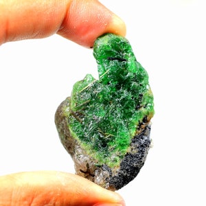 191 CTs Natural Emerald Specimen, Emerald Raw, Natural Emerald Rough, Emerald Specimen