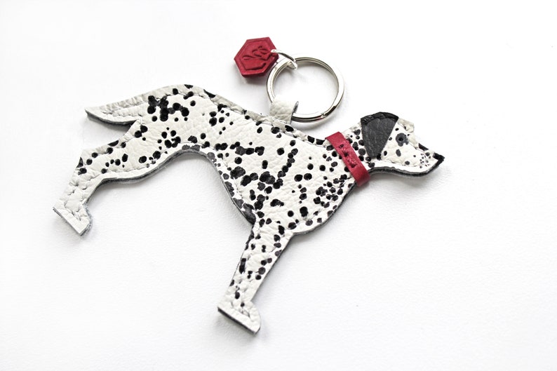 Customisable Dalmatian Keyring, Dalmatian Gift, Dalmation Gifts, Handmade Leather keychain, Spotty Dog, Dog mom, Dalmatian, bag charm imagem 5