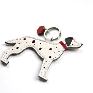 Customisable Dalmatian Keyring, Dalmatian Gift, Dalmation Gifts, Handmade Leather keychain, Spotty Dog, Dog mom, Dalmatian, bag charm imagem 3