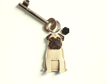 Leather Pug Keychain, Customisable Pug Keyring, Pug Portrait Bag Charm, Bespoke Pet Dog Gift, Pug Decoration, Dog Memorial, Puppy, Bag Decor